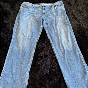 Old Navy Women's Boyfriend Jeans - Light Blue